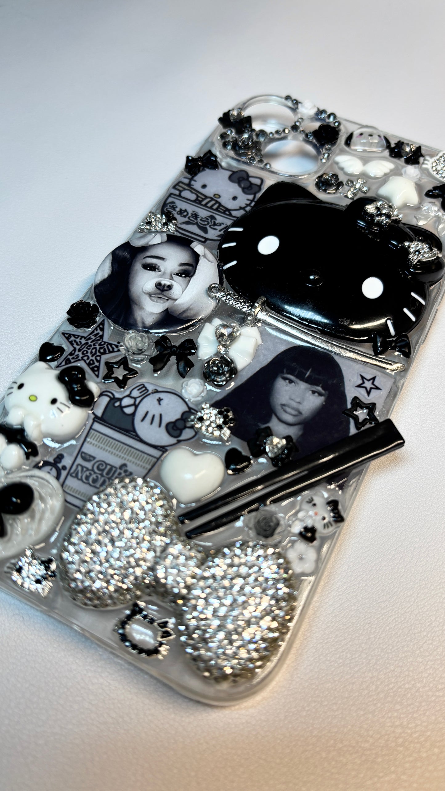 ANGEL NOIR - phone case
