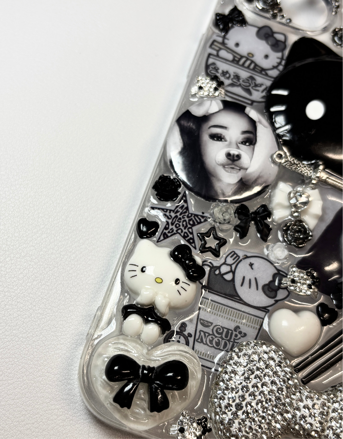 ANGEL NOIR - phone case