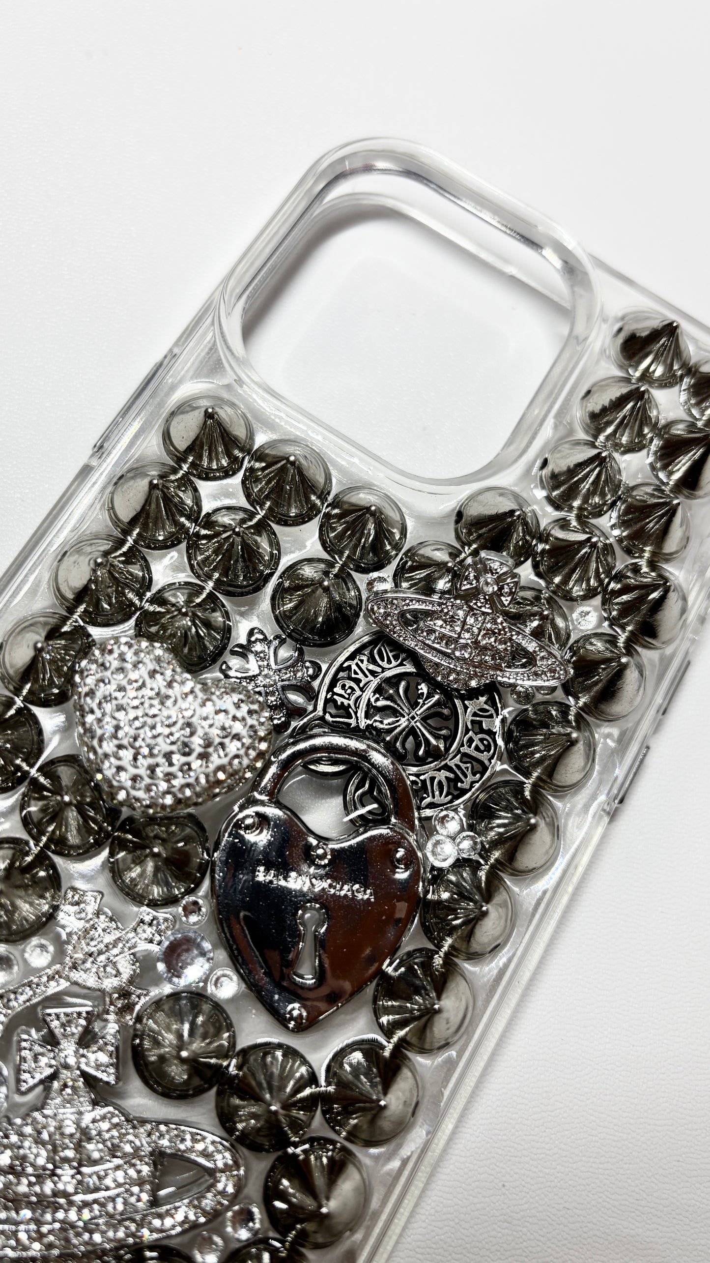 STUDDED ANGEL - phone case