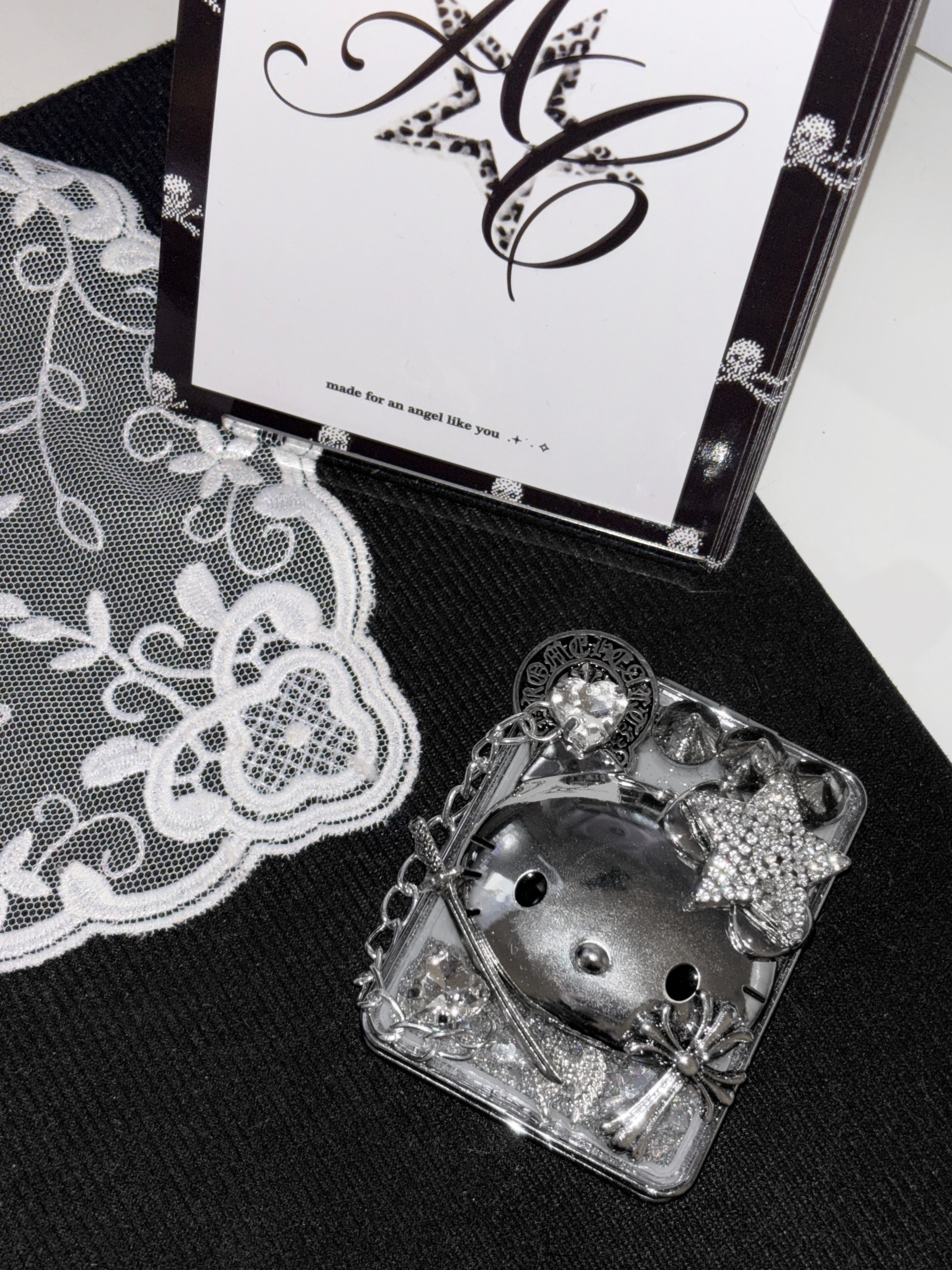 CHROME CUTIE - compact mirror