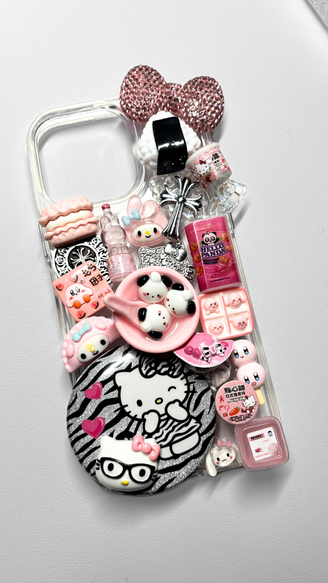KAWAII KISSES - phone case