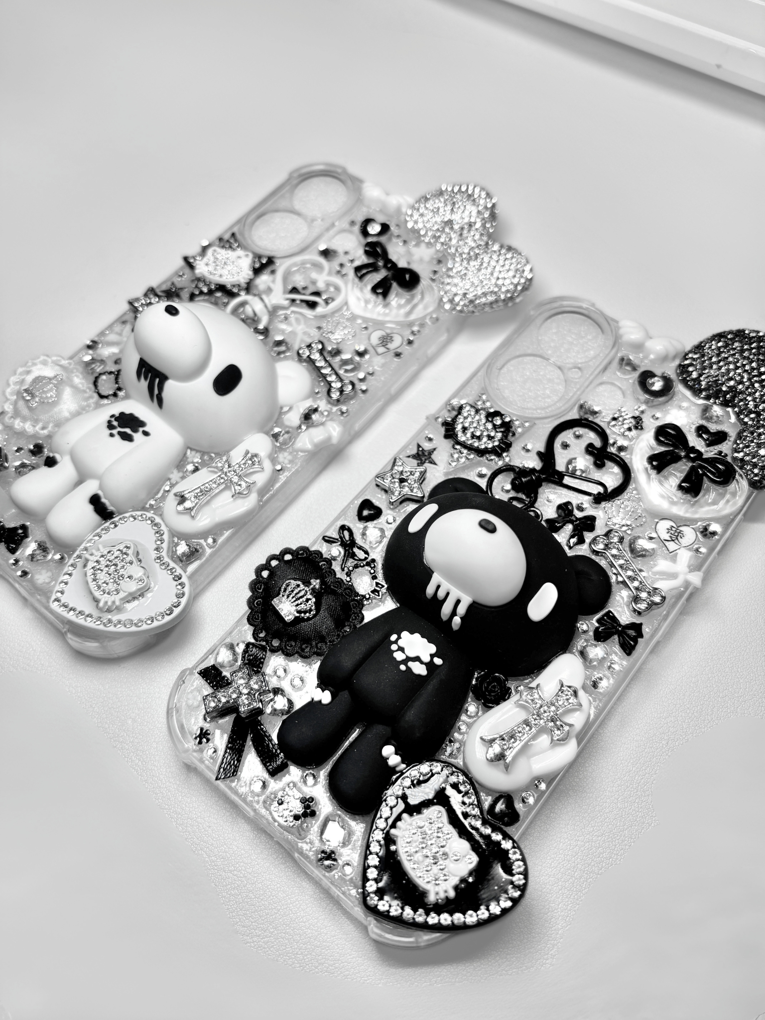 TWIN MOON ࣪ ˖☾♡ (black)